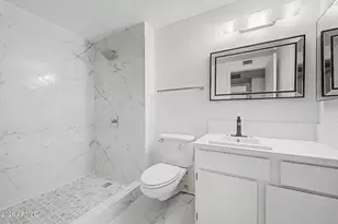 10635 W Highwood Ln, Sun City, AZ 85373 - Photo 19