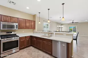 4869 S Stonecreek Blvd, Gilbert, AZ 85298 - Photo 11