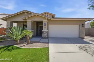 4869 S Stonecreek Blvd, Gilbert, AZ 85298 - Photo 1