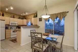 7401 W Arrowhead Clubhouse Dr, Glendale, AZ 85308 - Photo 5