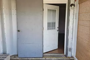 111 E Gila Dr, Douglas, AZ 85607 - Photo 9