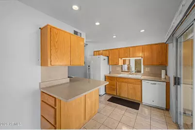 9855 W Wrangler Drive, Sun City, AZ 85373 - Photo 11
