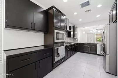22528 N 96th Avenue, Peoria, AZ 85383 - Photo 9