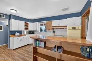 2038 W Palo Verde Dr, Phoenix, AZ 85015 - Photo 19