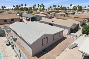1952 E Bellerive Dr, Chandler, AZ 85249 - Photo 3