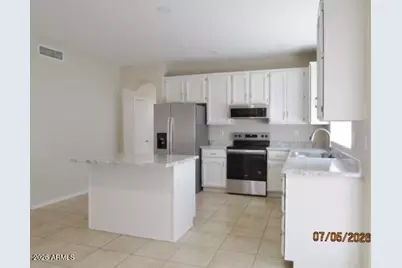 6135 W Navajo Drive, Glendale, AZ 85302 - Photo 9