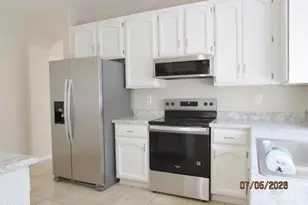 6135 W Navajo Dr, Glendale, AZ 85302 - Photo 11