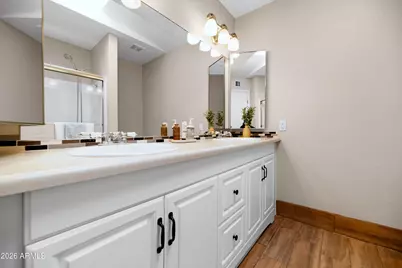 3031 W Hearn Road, Phoenix, AZ 85053 - Photo 15