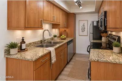7350 N Via Paseo Del Sur -- #R103, Scottsdale, AZ 85258 - Photo 5