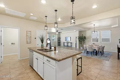 8016 S 42nd Lane, Laveen, AZ 85339 - Photo 11