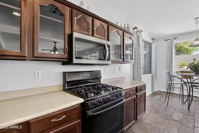 18365 W Paseo Way, Goodyear, AZ 85338 - Photo 9