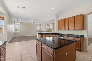 2619 E Hazeltine Way, Chandler, AZ 85249 - Photo 11