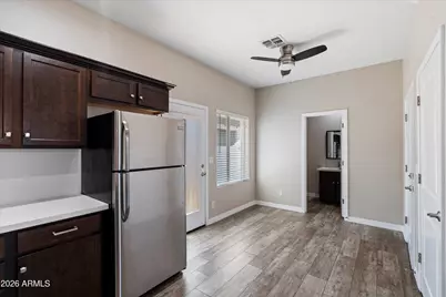 3010 N 37th St Street, Phoenix, AZ 85018 - Photo 11