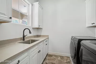 40 W Frier Drive, Phoenix, AZ 85021 - Photo 33