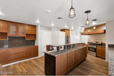 2348 N 28th Place, Phoenix, AZ 85008 - Photo 5