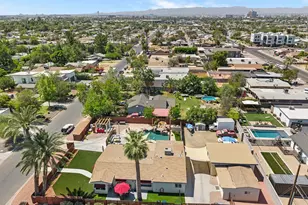 2348 N 28th Pl, Phoenix, AZ 85008 - Photo 25