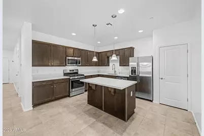 21254 W Hubbell Street, Buckeye, AZ 85396 - Photo 9
