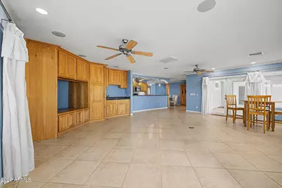 10223 W Desert Hills Drive, Sun City, AZ 85351 - Photo 11