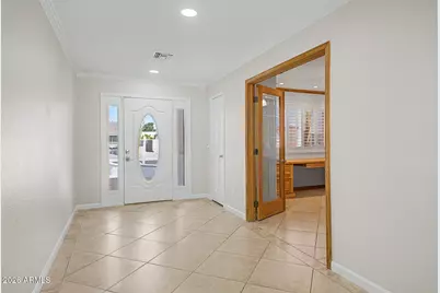 10223 W Desert Hills Drive, Sun City, AZ 85351 - Photo 13