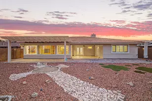 10223 W Desert Hills Dr, Sun City, AZ 85351 - Photo 31