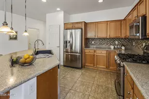 4637 E Narrowleaf Dr, Gilbert, AZ 85298 - Photo 9