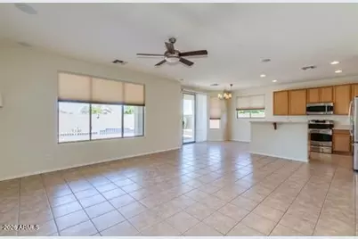 1814 E Fawn Drive, Phoenix, AZ 85042 - Photo 7