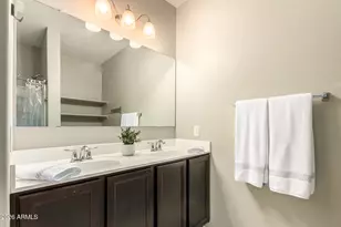 2926 W Kowalsky Ln, Phoenix, AZ 85041 - Photo 21