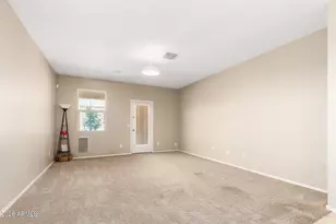 2926 W Kowalsky Ln, Phoenix, AZ 85041 - Photo 15