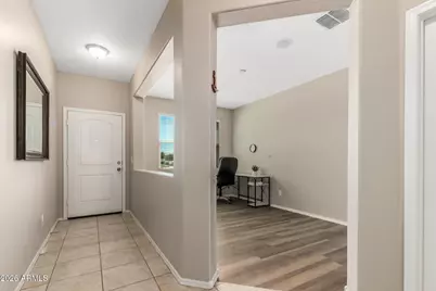 2926 W Kowalsky Lane, Phoenix, AZ 85041 - Photo 11