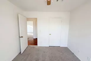 8839 W Carol Ave, Peoria, AZ 85345 - Photo 9