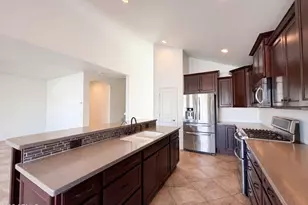 18689 N Miller Way, Maricopa, AZ 85139 - Photo 7