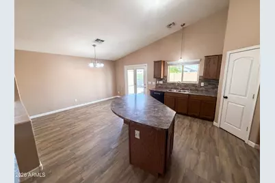 4181 S 247th Drive, Buckeye, AZ 85326 - Photo 9