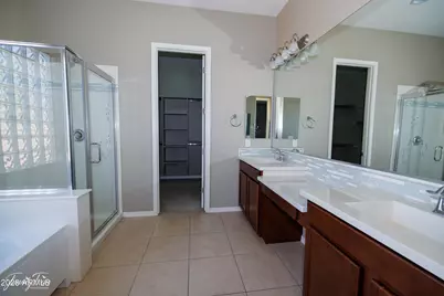 381 E Bellerive Place, Chandler, AZ 85249 - Photo 21