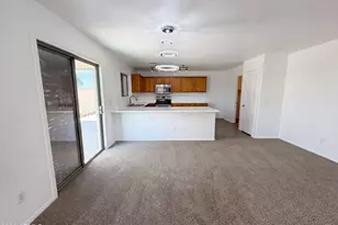 25779 W Satellite Ln, Buckeye, AZ 85326 - Photo 7