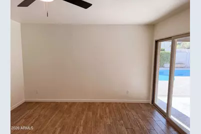 16207 N 11th Place, Phoenix, AZ 85022 - Photo 11