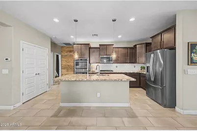 7716 S 36th Way, Phoenix, AZ 85042 - Photo 17