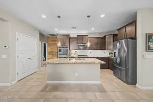 7716 S 36th Way, Phoenix, AZ 85042 - Photo 17