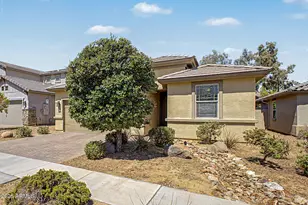 7716 S 36th Way, Phoenix, AZ 85042 - Photo 9