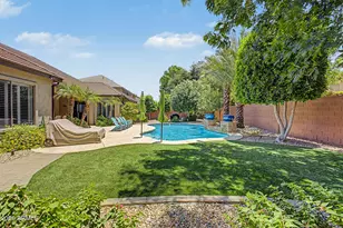 2387 E Glacier Pl, Chandler, AZ 85249 - Photo 13