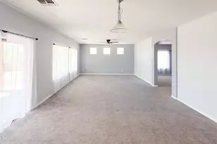 7320 S 15th Dr, Phoenix, AZ 85041 - Photo 15
