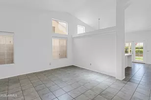 1921 E Aire Libre Ave, Phoenix, AZ 85022 - Photo 13