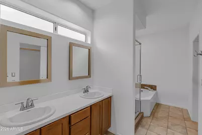 1921 E Aire Libre Avenue, Phoenix, AZ 85022 - Photo 11