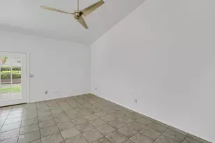 1921 E Aire Libre Ave, Phoenix, AZ 85022 - Photo 3