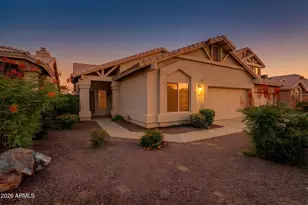1921 E Aire Libre Ave, Phoenix, AZ 85022 - Photo 21