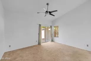 1921 E Aire Libre Ave, Phoenix, AZ 85022 - Photo 9