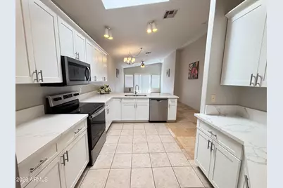 62 S Valencia Place, Chandler, AZ 85226 - Photo 9