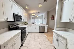 62 S Valencia Pl, Chandler, AZ 85226 - Photo 9