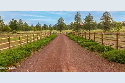 745 S Dust Devil Drive, Parks, AZ 86018 - Photo 3