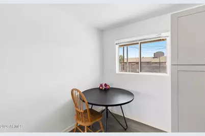211 W Brinker Drive, Avondale, AZ 85323 - Photo 11