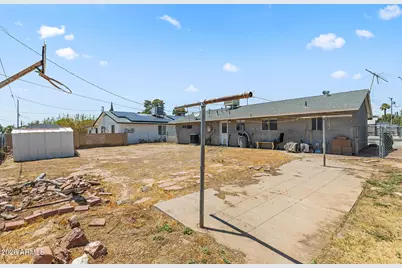211 W Brinker Drive, Avondale, AZ 85323 - Photo 27